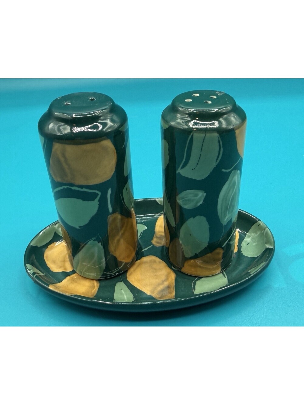 Anthropologie NEW Holly & Pear Shaker Set W/ Tray Ceramic Green Kitchen Dining